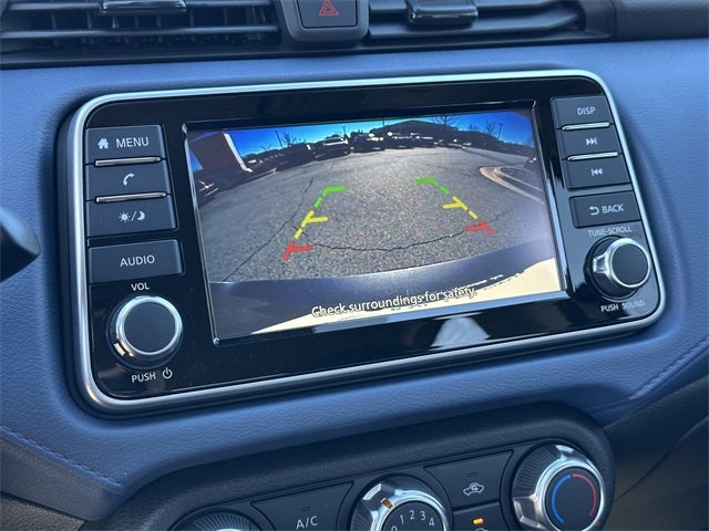 2025 Nissan Versa 1.6 SV