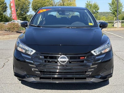 2025 Nissan Versa 1.6 SR
