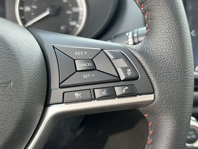 2025 Nissan Versa 1.6 SR