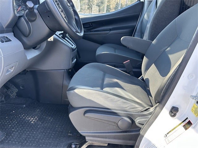 2021 Nissan NV200 SV