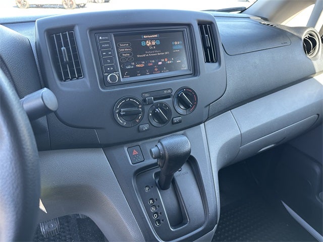 2021 Nissan NV200 SV