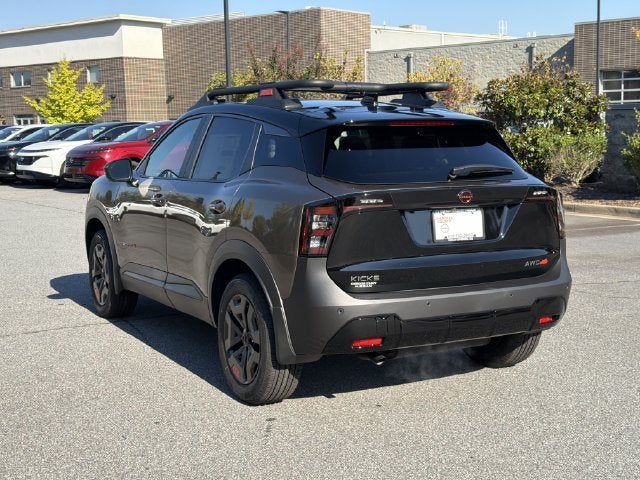 2027 Nissan Kicks SV