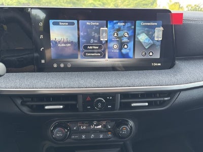 2027 Nissan Kicks SV