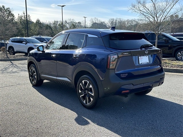 2025 Nissan Kicks SR