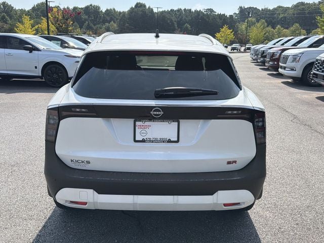 2026 Nissan Kicks SR