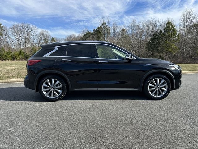 2021 INFINITI QX50 LUXE