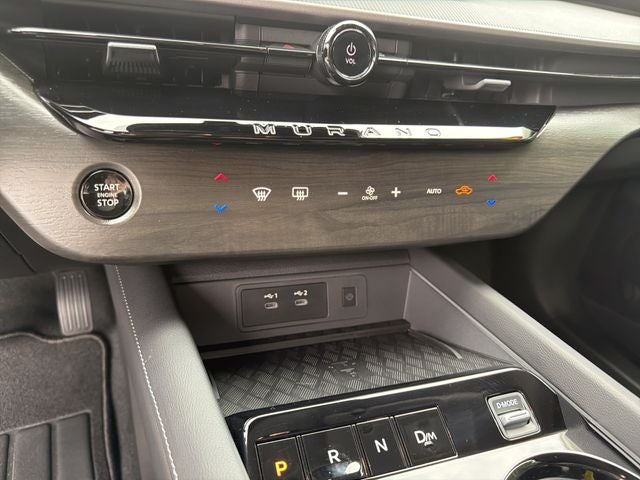 2025 Nissan Murano SV