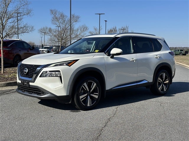 2023 Nissan Rogue SL