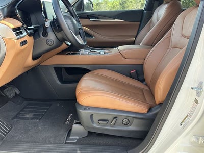 2023 INFINITI QX60 Sensory