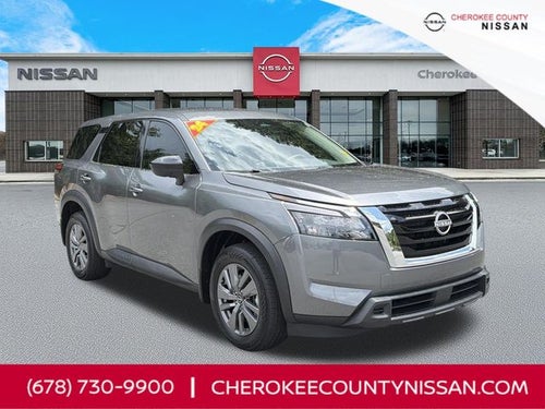 2024 Nissan Pathfinder S