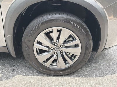 2024 Nissan Pathfinder S