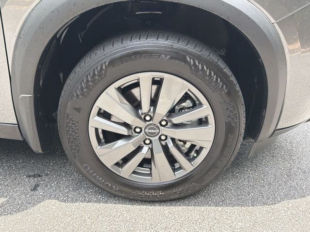 2024 Nissan Pathfinder S