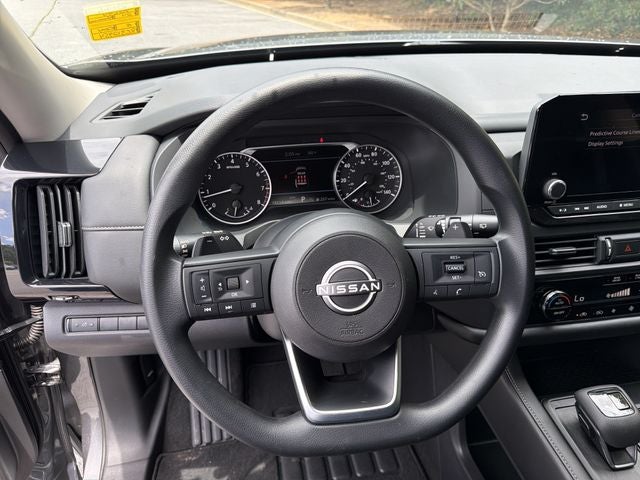 2024 Nissan Pathfinder S