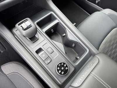 2024 Nissan Pathfinder S
