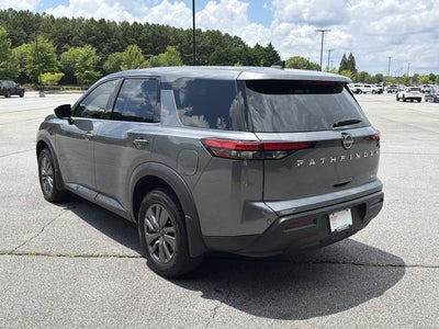 2024 Nissan Pathfinder S