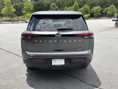 2024 Nissan Pathfinder S