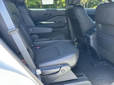 2025 Nissan Pathfinder Rock Creek