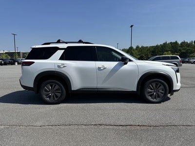 2026 Nissan Pathfinder SV