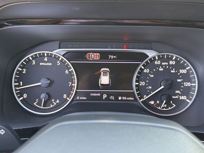2026 Nissan Pathfinder SV