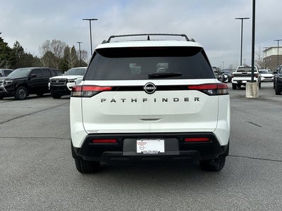 2026 Nissan Pathfinder SV