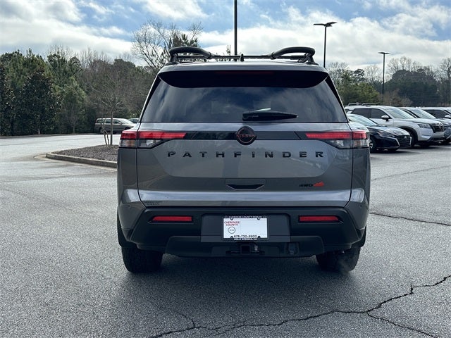 2026 Nissan Pathfinder SV