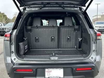 2026 Nissan Pathfinder SV