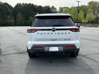 2026 Nissan Pathfinder SL