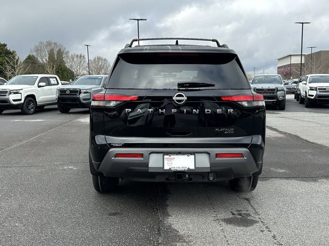 2026 Nissan Pathfinder Platinum