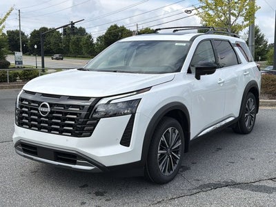 2026 Nissan Pathfinder Platinum