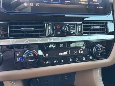 2026 Nissan Pathfinder Platinum