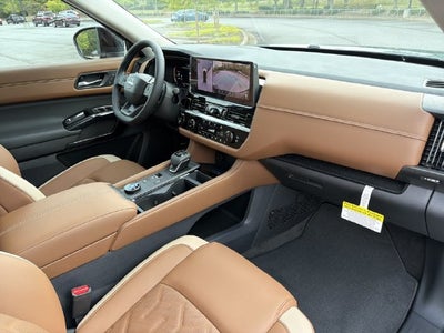 2026 Nissan Pathfinder Platinum