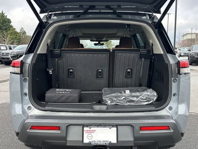 2026 Nissan Pathfinder Platinum