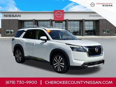 2025 Nissan Pathfinder Platinum