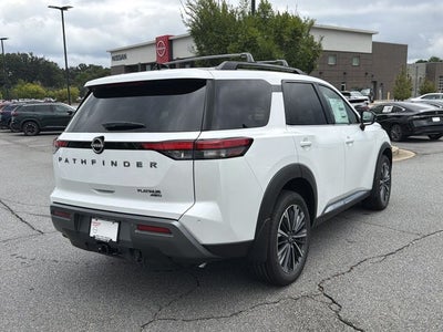2026 Nissan Pathfinder Platinum