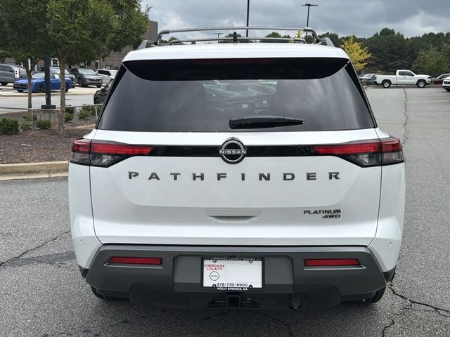 2026 Nissan Pathfinder Platinum