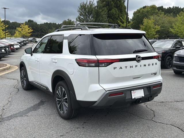 2026 Nissan Pathfinder Platinum
