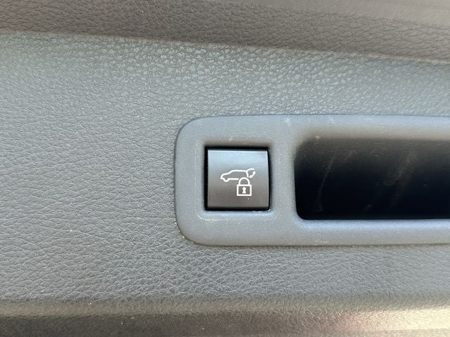 2025 Toyota Sienna XLE 8 Passenger