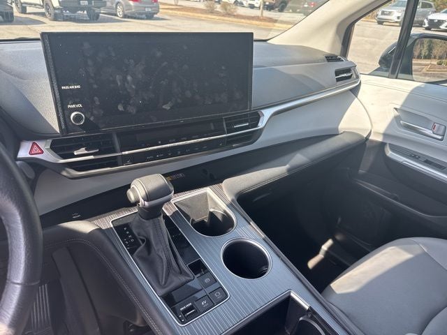 2025 Toyota Sienna XLE 7 Passenger