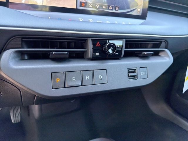 2026 Nissan Leaf PLATINUM+