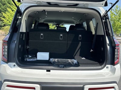 2025 Nissan Armada SV