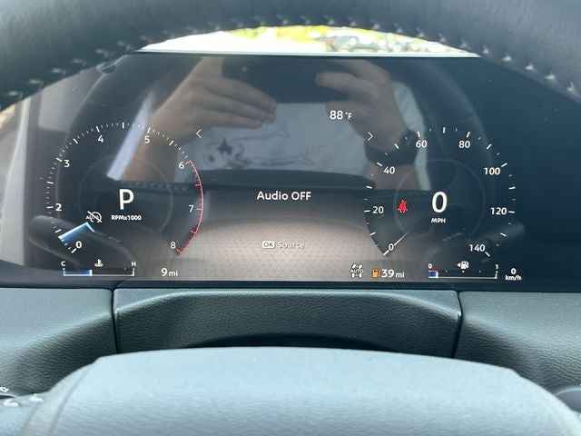 2025 Nissan Armada SV