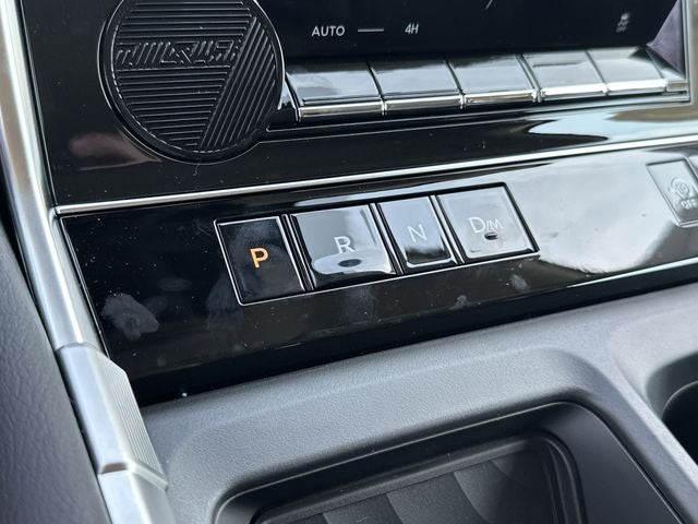 2025 Nissan Armada SV