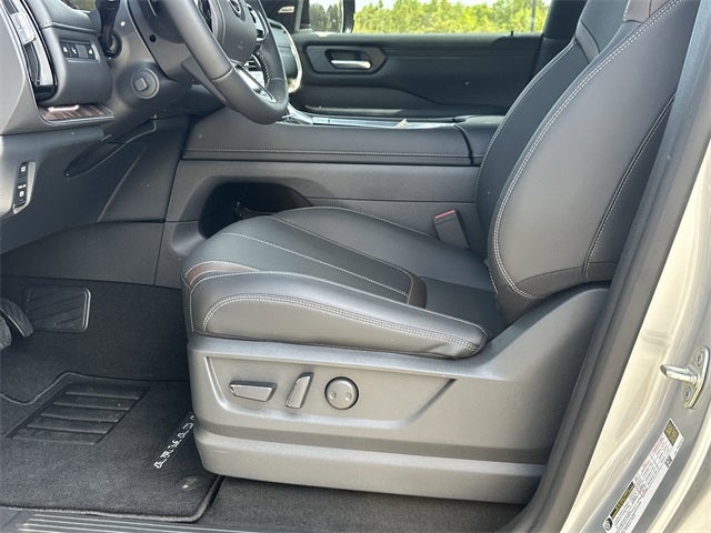 2025 Nissan Armada SL