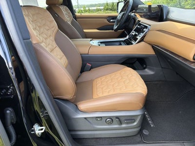 2025 Nissan Armada Platinum Reserve