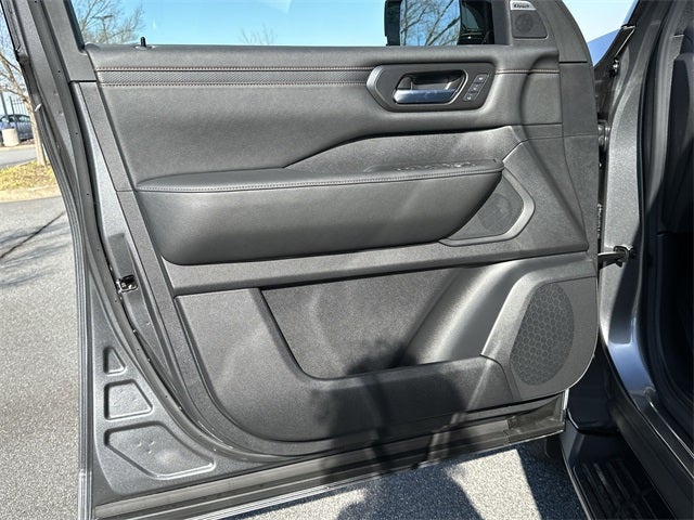 2025 Nissan Armada PRO-4X