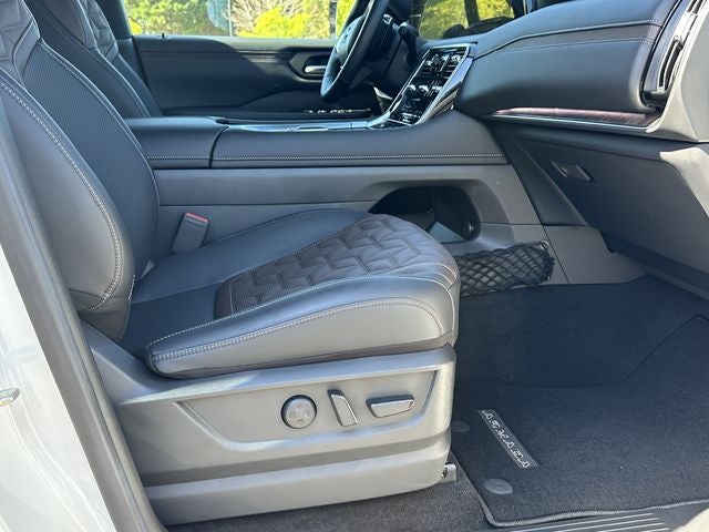 2025 Nissan Armada Platinum