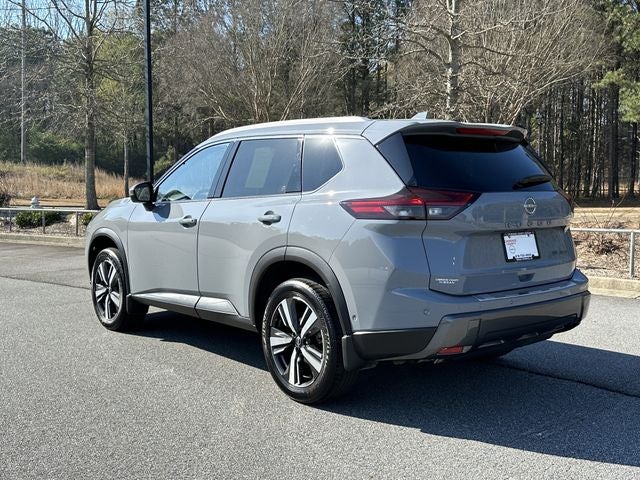 2025 Nissan Rogue SL