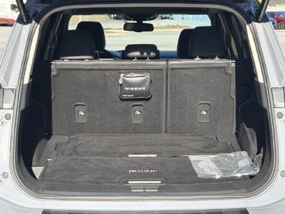 2025 Nissan Rogue Platinum