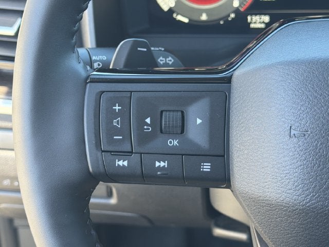 2025 Nissan Rogue Platinum