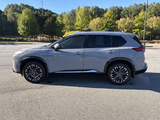 2025 Nissan Rogue Platinum